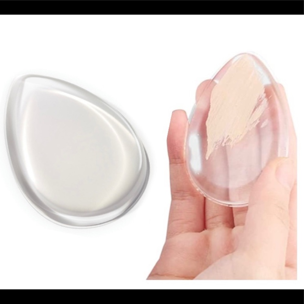 Professional makeup sponge